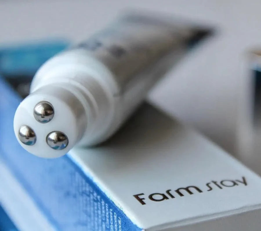 FarmStay Collagen Water Full Moist Rolling Eye Serum - Ορός Ματιών με Κολλαγόνο για Ενυδάτωση & Σύσφιξη